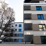 شقة Livermo - Targi Mtp - Jezyce- Air Conditioning - Self Check-in بوزنان