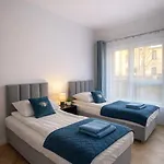 شقة Livermo - Targi Mtp - Jezyce- Air Conditioning - Self Check-in *