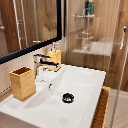 Apartament Livermo - Targi Mtp - Jeżyce- Air Conditioning - Self Check-in *