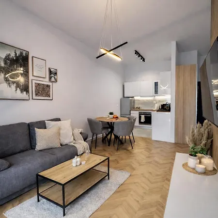 Livermo - Targi Mtp - Jeżyce- Air Conditioning - Self Check-in