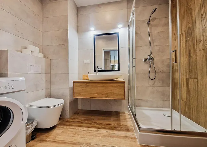 Livermo - Targi Mtp - Jezyce- Air Conditioning - Self Check-in Apartamento