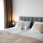 Livermo - Targi Mtp - Jezyce- Air Conditioning - Self Check-in *