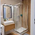 Livermo - Targi Mtp - Jezyce- Air Conditioning - Self Check-in * بوزنان