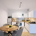 Appartement Livermo - Targi Mtp - Jezyce- Air Conditioning - Self Check-in