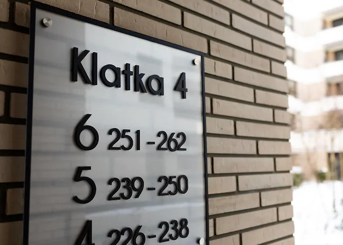 Apartment Livermo - Targi Mtp - Jezyce- Air Conditioning - Self Check-in Poznan