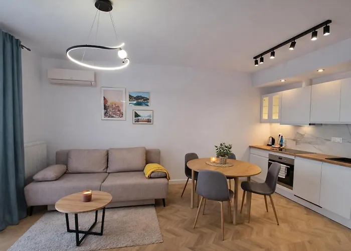 Livermo - Targi Mtp - Jezyce- Air Conditioning - Self Check-in