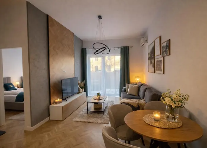 Apartment Livermo - Targi Mtp - Jezyce- Air Conditioning - Self Check-in *